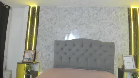 giannaslimjb online show from February 2026 07:50:02 PM