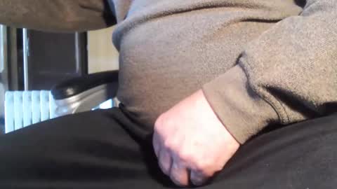 Gianni9000000 online show from March 2026 07:56:01 AM