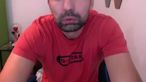 Snapshot of gianni_lion chatting on December 2024 03:22:01 PM Gianni online show from December 2024 03:22:01 PM