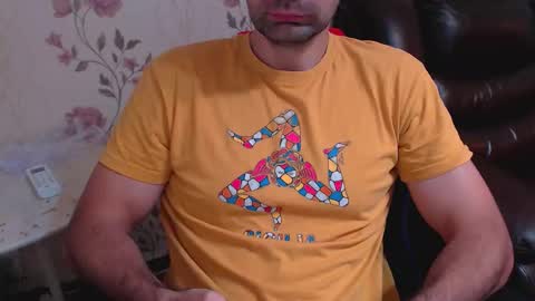 Snapshot of gianni_lion chatting on November 2025 12:59:02 PM Gianni online show from November 2025 12:59:02 PM