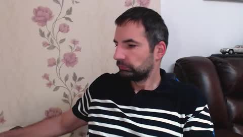 Snapshot of gianni_lion chatting on November 2025 10:03:02 AM Gianni online show from November 2025 10:03:02 AM