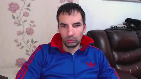 Snapshot of gianni_lion chatting on November 2025 08:58:02 AM Gianni online show from November 2025 08:58:02 AM