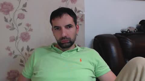 Gianni online show from December 2025 02:46:01 PM