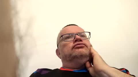 Snapshot of giddyup2222222 chatting on December 2025 09:47:02 AM giddyup2222222 online show from December 2025 09:47:02 AM