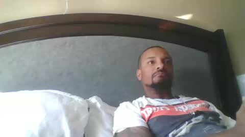 Snapshot of gifted_blacksnake chatting on November 2025 07:05:01 PM Gifted online show from November 2025 07:05:01 PM