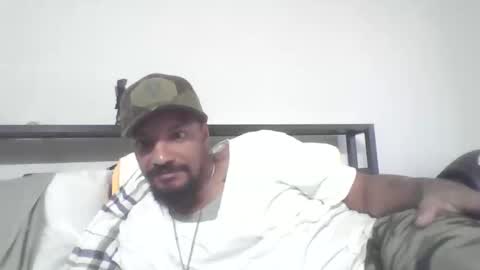 Snapshot of gifted_blacksnake chatting on November 2025 04:31:02 PM Gifted online show from November 2025 04:31:02 PM