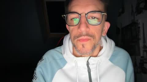 Gigi online show from April 2026 04:17:01 AM