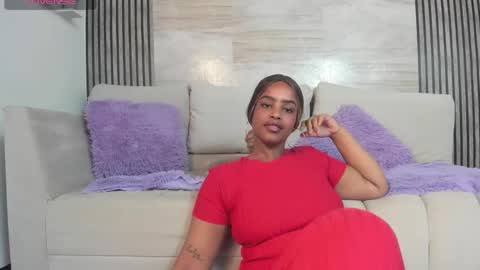 Snapshot of gigi_mane chatting on December 2025 01:35:02 AM gigi_mane online show from December 2025 01:35:02 AM