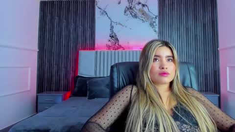 Gigi Doll online show from January 2025 02:05:01 PM