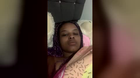 gigimle online show from May 2026 09:40:01 AM