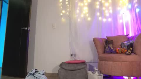 Snapshot of giiadior1 chatting on October 2025 11:58:01 AM GiiaDior online show from October 2025 11:58:01 AM