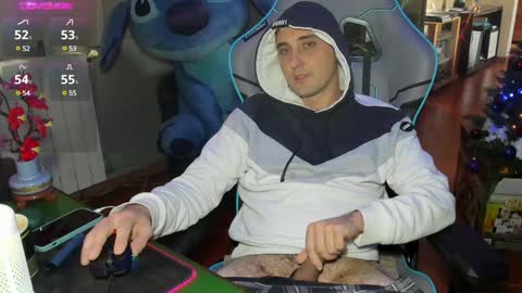 Snapshot of gil_gamesh90 chatting on January 2025 02:13:02 PM Mirko online show from January 2025 02:13:02 PM