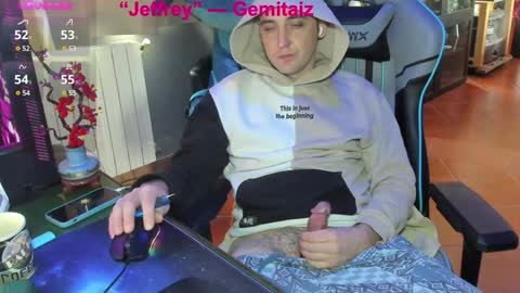 Snapshot of gil_gamesh90 chatting on January 2025 11:56:01 AM Mirko online show from January 2025 11:56:01 AM