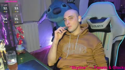 Snapshot of gil_gamesh90 chatting on February 2025 08:10:01 PM Mirko online show from February 2025 08:10:01 PM