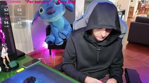 Snapshot of gil_gamesh90 chatting on February 2025 12:16:01 PM Mirko online show from February 2025 12:16:01 PM