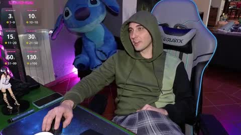 Snapshot of gil_gamesh90 chatting on February 2025 11:52:01 AM Mirko online show from February 2025 11:52:01 AM