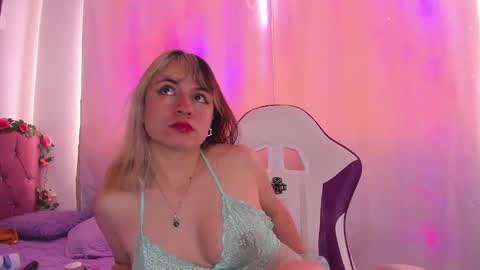 Snapshot of gilakat chatting on January 2025 03:04:01 PM gilakat online show from January 2025 03:04:01 PM