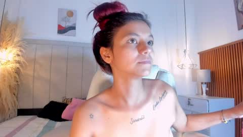 Gimena online show from April 2026 07:05:01 PM