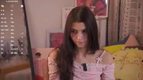 Mia online show from February 2026 08:24:02 AM