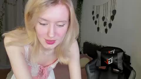 Gin online show from June 2026 06:23:01 AM