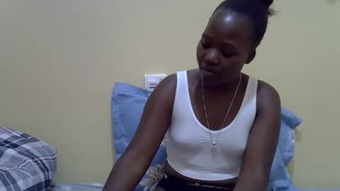 Adiliah online show from February 2026 11:32:02 PM