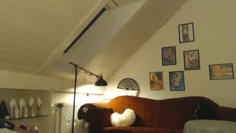 Gina online show from February 2025 05:11:02 PM