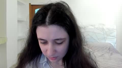 Kate online show from February 2026 09:52:02 AM