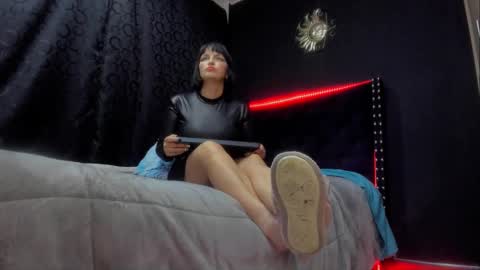 Miss online show from December 2024 11:56:02 PM