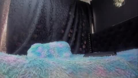 Miss online show from January 2025 08:00:01 PM