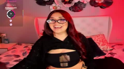 Snapshot of ginger_honeyy chatting on July 2026 12:42:02 PM Chloe online show from July 2026 12:42:02 PM