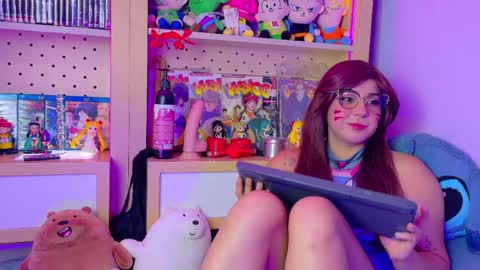 Ginger online show from May 2026 03:33:01 AM