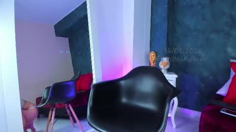 Snapshot of gingermoon_ chatting on July 2026 07:20:02 PM Ginger online show from July 2026 07:20:02 PM
