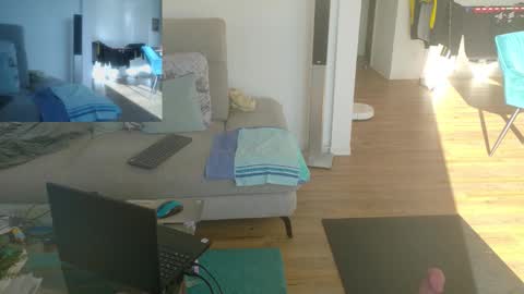 Snapshot of gingerpink1911 chatting on December 2025 12:20:01 PM GingerPink online show from December 2025 12:20:01 PM