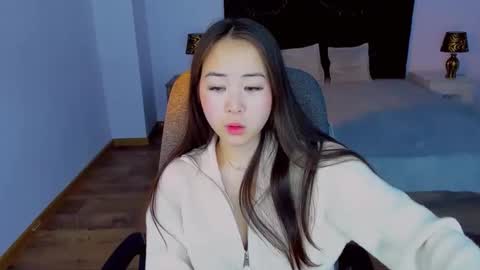 Ginny online show from January 2025 08:52:01 AM