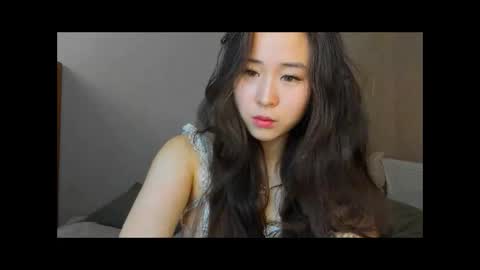 Ginny online show from October 2025 08:15:02 PM