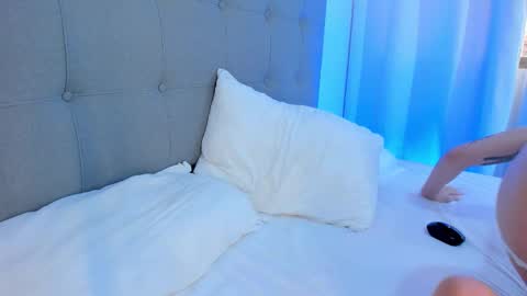 Snapshot of gintonicax chatting on October 2025 07:49:02 PM Ginevra online show from October 2025 07:49:02 PM