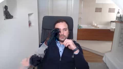 Snapshot of gintonik89 chatting on January 2025 10:43:01 AM gintonik89 online show from January 2025 10:43:01 AM