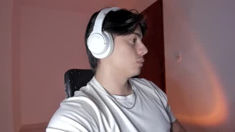 GioRusso online show from October 2025 04:38:01 AM