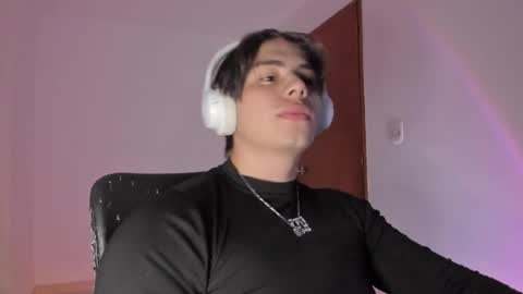 GioRusso online show from April 2026 04:01:01 AM