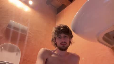 Snapshot of giog59 chatting on April 2026 06:30:01 PM giog59 online show from April 2026 06:30:01 PM