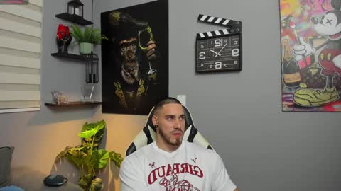 Giorgio leone online show from December 2024 03:58:02 AM