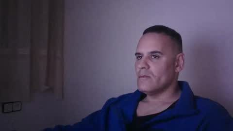 Snapshot of gioshadow chatting on December 2024 09:11:02 PM gioshadow online show from December 2024 09:11:02 PM