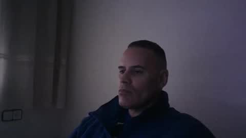 Snapshot of gioshadow chatting on January 2025 03:52:01 PM gioshadow online show from January 2025 03:52:01 PM