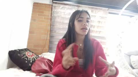 giovanna_oliveria online show from July 2026 09:30:01 PM