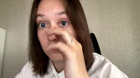 Melisa online show from May 2026 05:05:02 AM