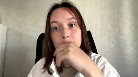 Melisa online show from June 2026 04:03:02 AM