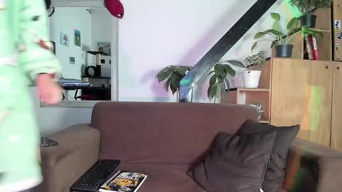 girasol1921 online show from January 2025 10:11:02 AM