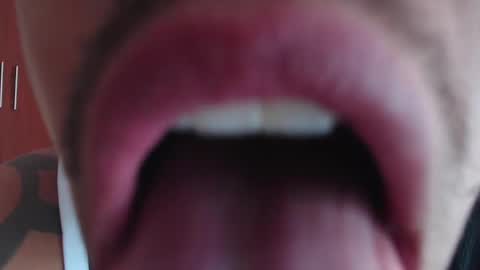 Snapshot of girge23 chatting on December 2024 06:42:02 PM piggy boy online show from December 2024 06:42:02 PM
