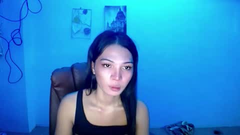 Snapshot of girl4u_aieshaxoxo chatting on November 2025 09:36:02 PM Aisha online show from November 2025 09:36:02 PM