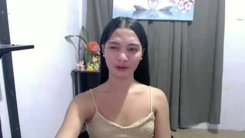 Snapshot of girl4u_aieshaxoxo chatting on December 2025 09:25:01 AM Aisha online show from December 2025 09:25:01 AM